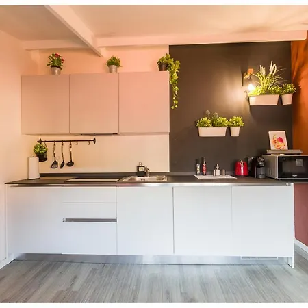 Dea Dreams - Marghera Wifi Metro A 2 Passi Apartment